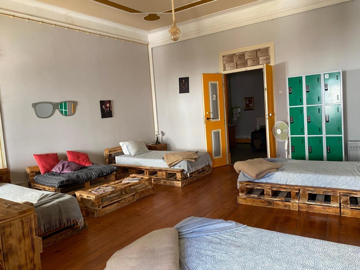Faroway Hostel Luaran gambar